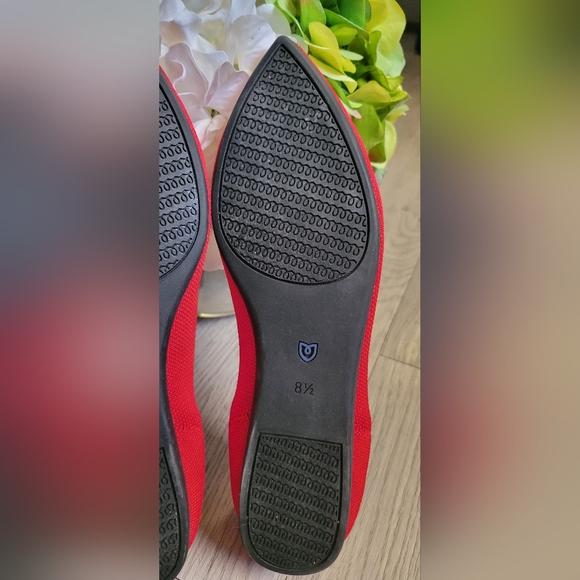Rothy's The Point Chili Red Flats, Red Trim Insoles, Women's US 8.5 EU 39 - Picture 15 of 16